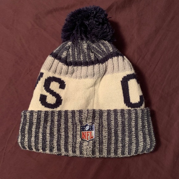 Dallas Cowboys NFL Beanie - Picture 2 of 2